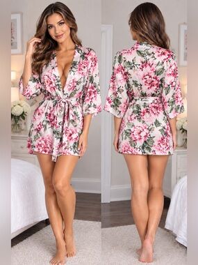 SHOW ME YOUR MUMU Brie RobeGarden of Blooms Peony Floral Belted